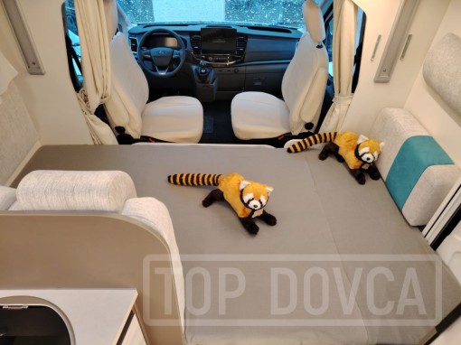 Interiér obytného vozu Rimor Kilig 95 Plus model 2025.