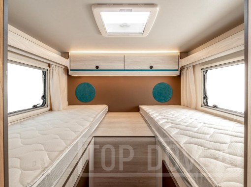 Interiér obytného vozu Rimor Kilig 95 Plus model 2025.